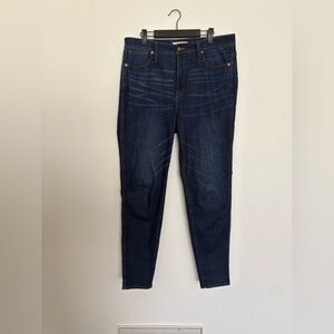 Madewell 10” High-Rise Skinny Jeans in Dark Blue Wash Size 32T